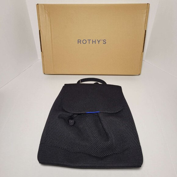 The Cinch Backpack in Black - Picture 4 of 6